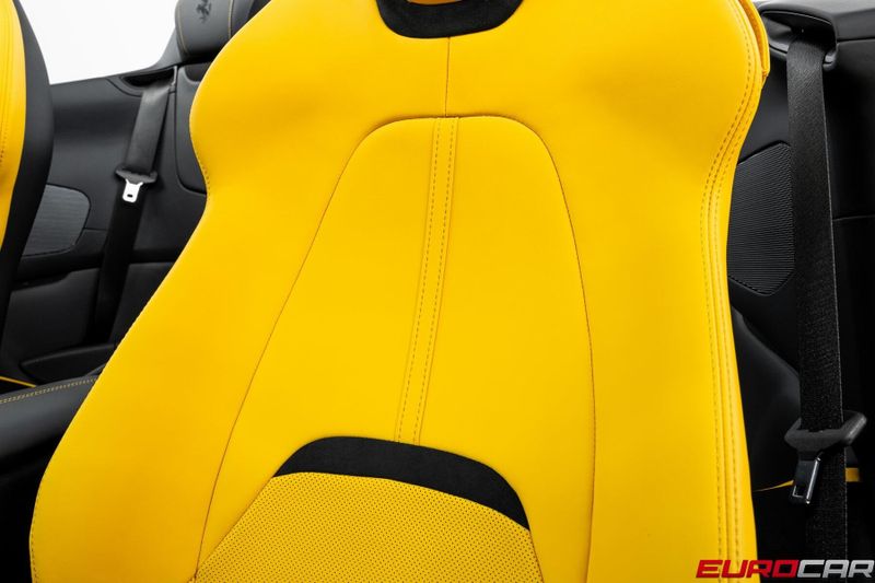 Used 2025 Ferrari Roma *FULL BODY PPF * CARBON FIBER LED STEERING WHEEL*Image 43