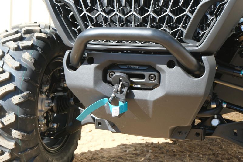 NEW 2026 CFMOTO CFORCE 1000 TOURING Image 12