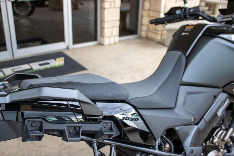 NEW 2026 SUZUKI VSTROM 1050 Image 9