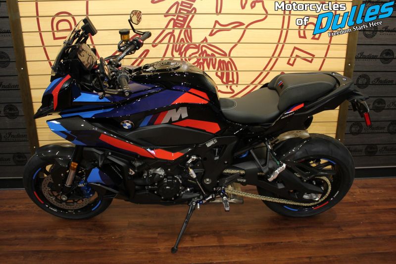 New 2026 BMW M1000XR Image 5