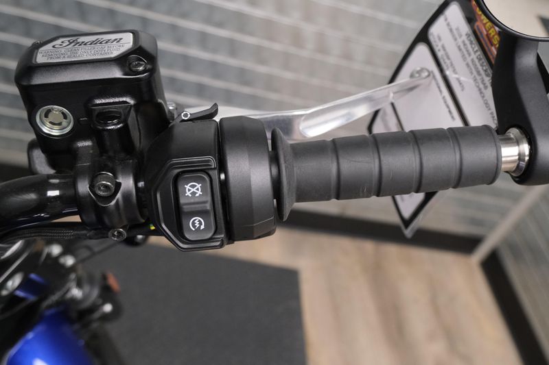 NEW 2025 INDIAN MOTORCYCLE SCOUT BOBBER LIMITED WITH TECH PACKAGE  Family PowerSports (877) 886-1997 familypowersports.com 