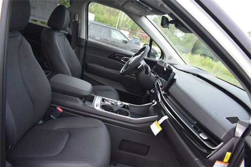 2025 Kia Carnival Hybrid SX PrestigeImage 14