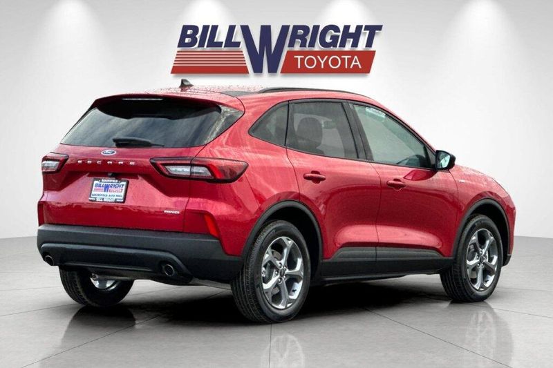 Used 2025 Ford Escape ST-LineImage 3