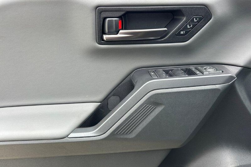 New 2026 Toyota RAV4 Plug-In Hybrid XSEImage 10