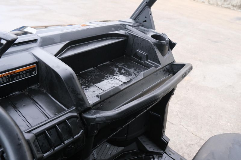 NEW 2026 CAN-AM DEFENDER MAX DPS HD9  in a STEALTH BLACK exterior color. Family PowerSports (877) 886-1997 familypowersports.com 