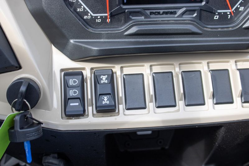 NEW 2026 POLARIS RZR XP 4 1000 SPORT Image 15