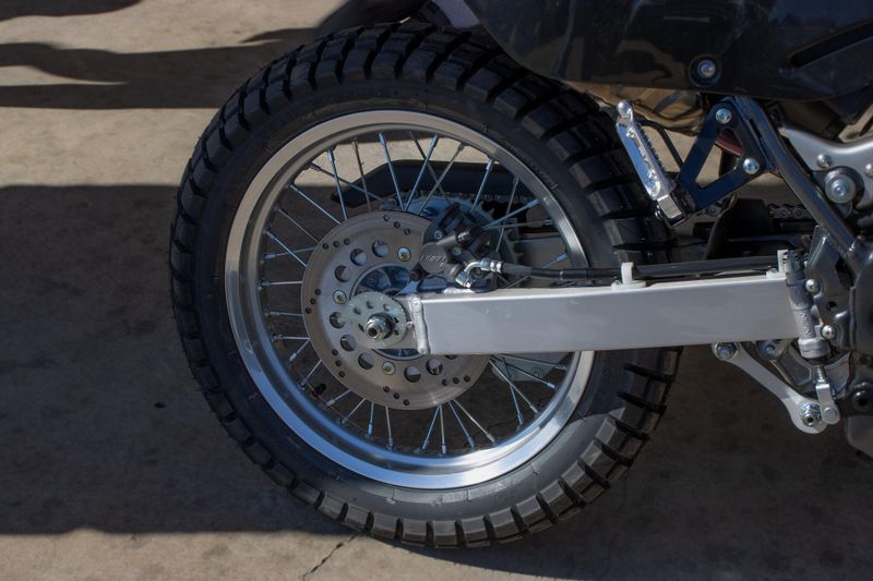 NEW 2026 SUZUKI DR650S Image 12