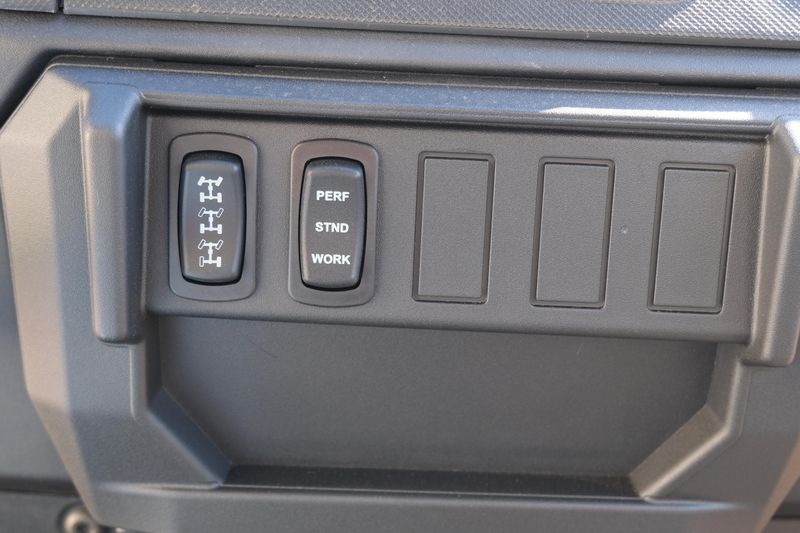 NEW 2026 POLARIS RANGER CREW XP 1000 PREMIUM Image 23