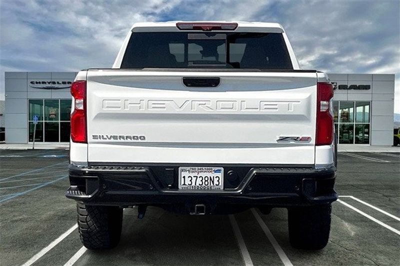 2022 Chevrolet Silverado 1500 ZR2Image 3