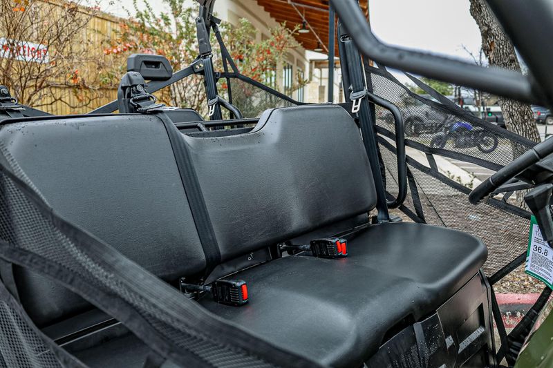 NEW 2025 POLARIS RANGER CREW 570 FULLSIZE Image 3