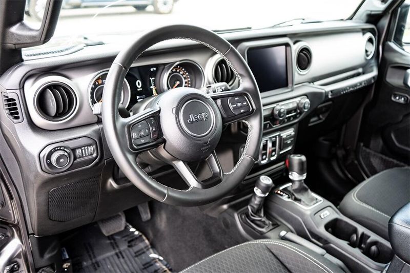 2021 Jeep Wrangler Sport photo 10