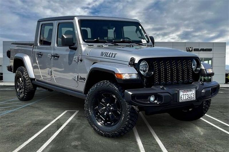 Used 2021 Jeep Gladiator WillysImage 12
