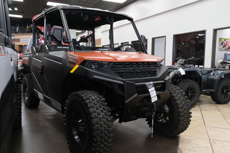 NEW 2026 POLARIS RANGER CREW 1000 PREMIUM Image 2