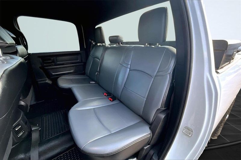 2022 Ram 2500 Tradesman photo 26