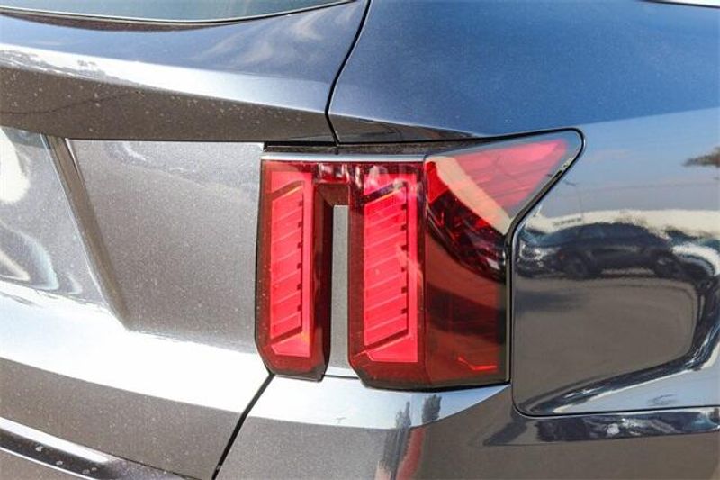 2025 Kia Sorento SImage 18