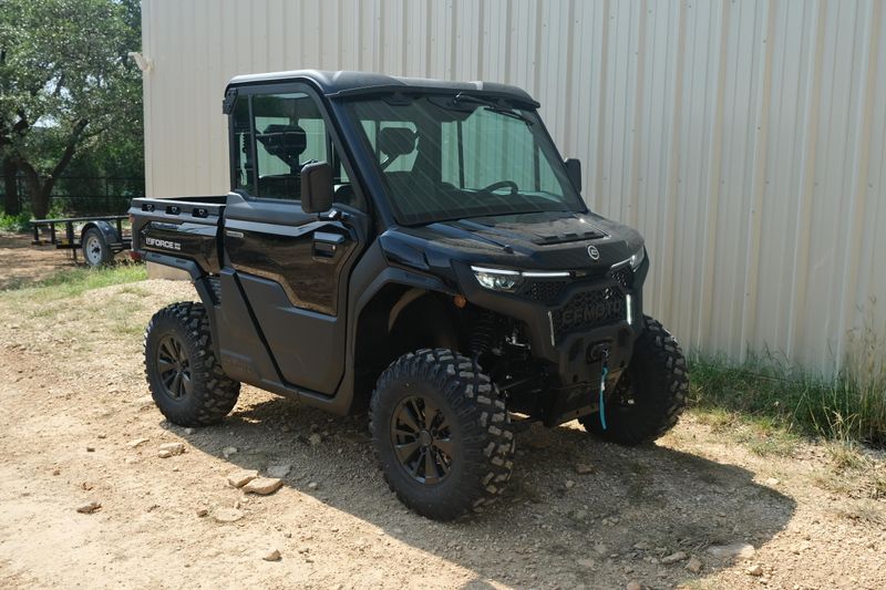 2025 CFMOTO U10 PRO HIGHLAND NEBULA BLACK Image 1