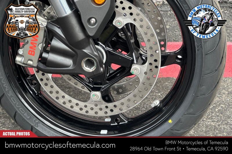2026 BMW R 1300 RSImage 20