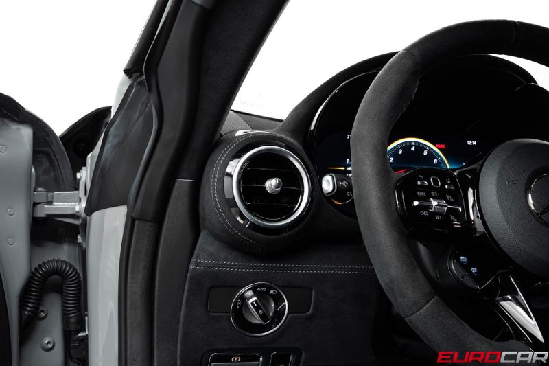 2021 Mercedes-Benz AMG GT Black Series *HUGE CARBON OPTIONS * FULL PPF*Image 37