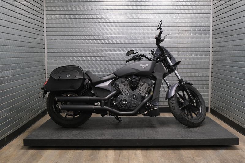 USED 2017 VICTORY OCTANE Image 2