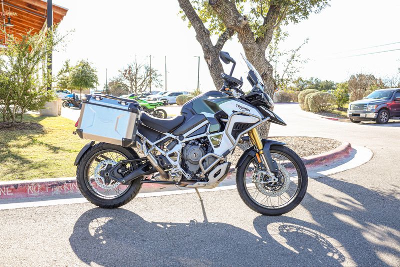 USED 2023 TRIUMPH TIGER1200 RALLY EXPLORER Image 5