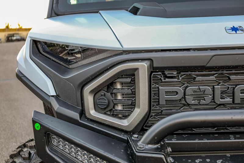 NEW 2025 POLARIS RANGER CREW XD 1500 NORTHSTAR EDITION ULTIMATE Image 5