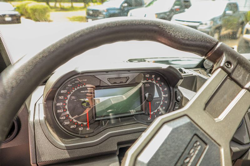 USED 2025 POLARIS RANGER CREW XP 1000 NORTHSTAR TEXAS EDITION Image 24
