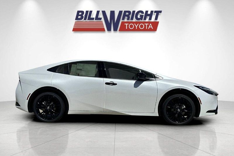 New 2027 Toyota Prius NightshadeImage 2