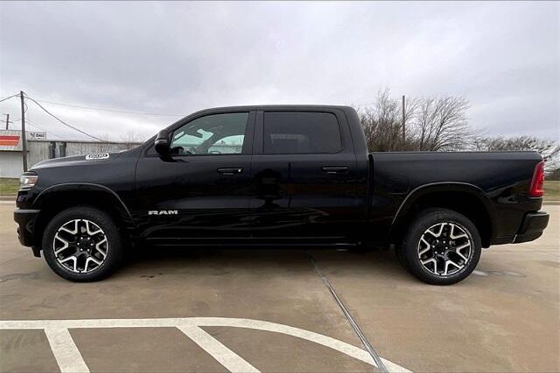 2025 RAM 1500 Laramie Crew Cab 4x4 5