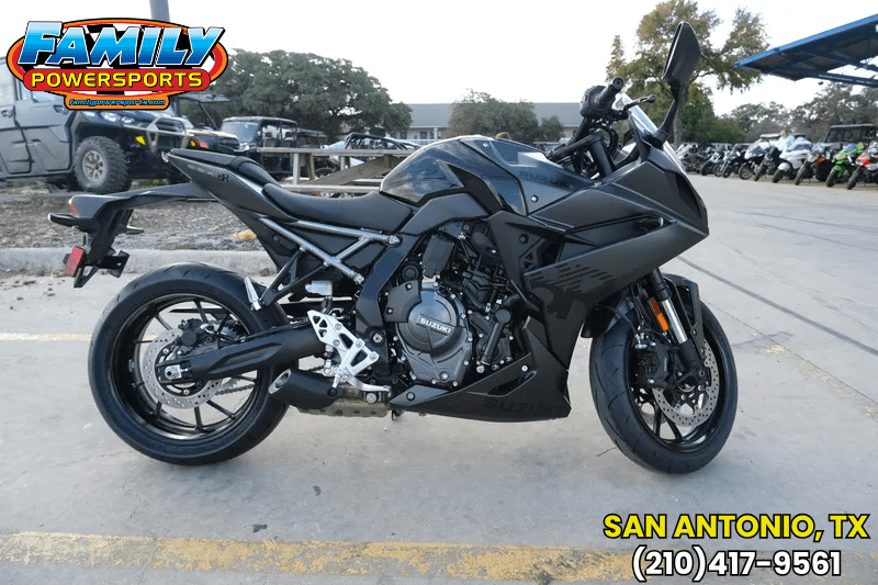 2025 SUZUKI GSX8R in a BLACK exterior color. Family PowerSports (877) 886-1997 familypowersports.com 