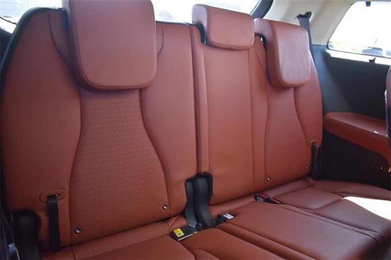 2025 Kia Carnival Hybrid SX PrestigeImage 16