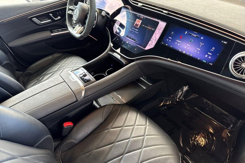 Used 2023 Mercedes-Benz AMG EQS BaseImage 17
