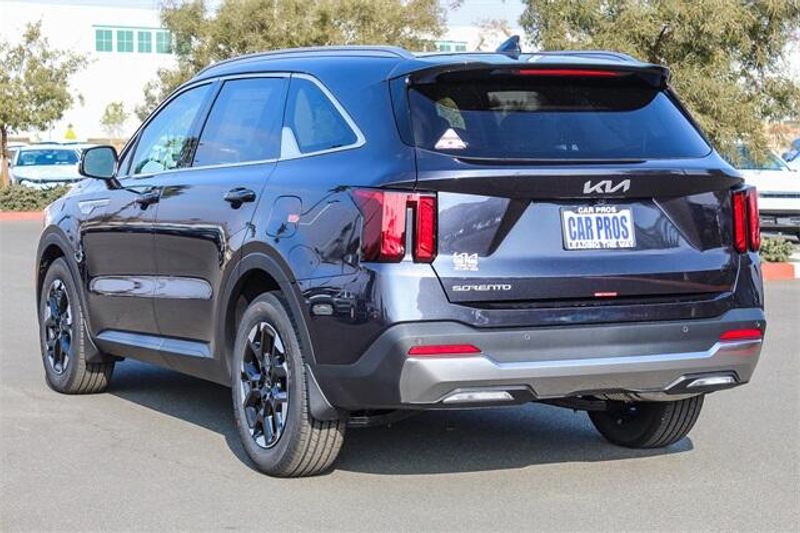 2025 Kia Sorento SImage 15