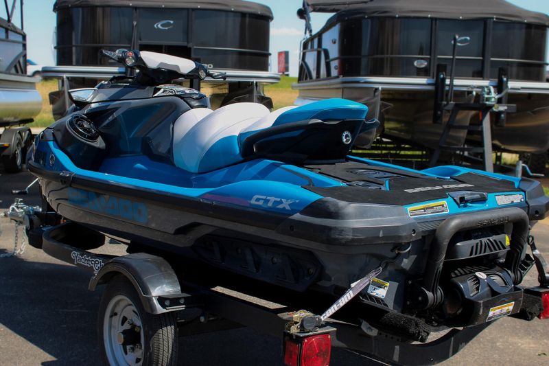 2020 SEADOO GTX 170 BLUE Image 9