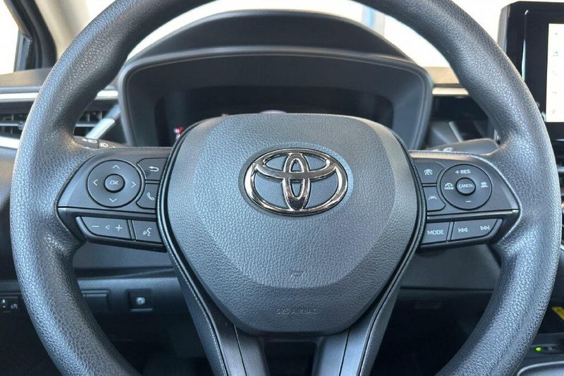 New 2027 Toyota Corolla Hybrid LEImage 24