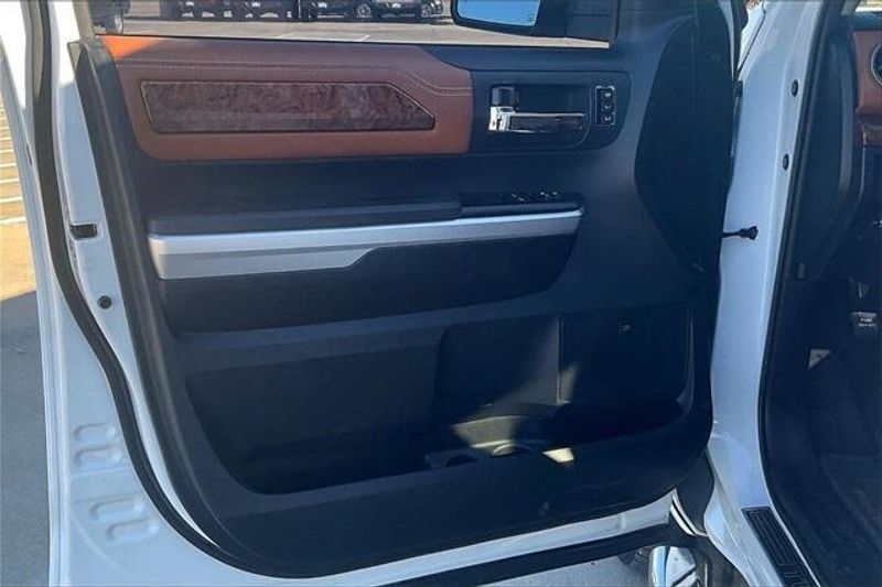 2017 Toyota Tundra 1794Image 24