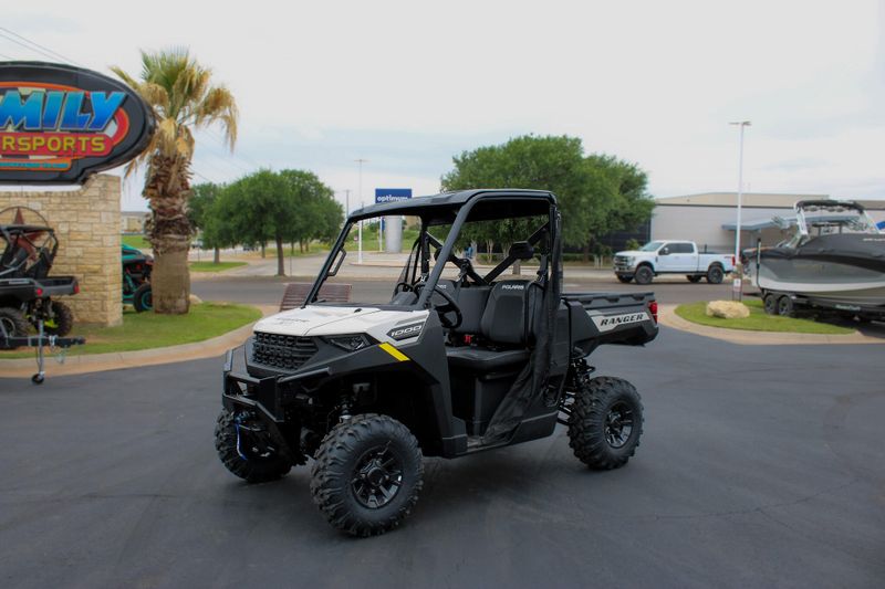 2025 Polaris RANGER 1000 PREMIUM MIRAGE BEIGE Image 2