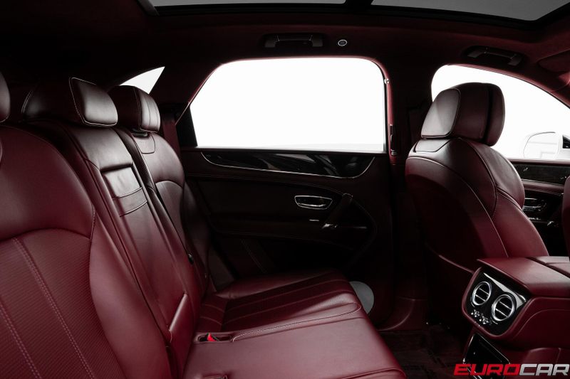 Used 2019 Bentley Bentayga V8 *FRONT SEAT COMFORT SPEC * PANORAMIC ROOF*Image 36