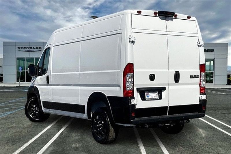 2024 RAM Promaster 1500 Slt+ Cargo Van High Roof 136