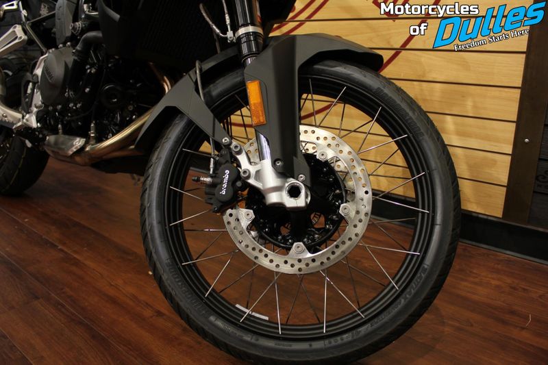 New 2025 BMW F900GS Image 8