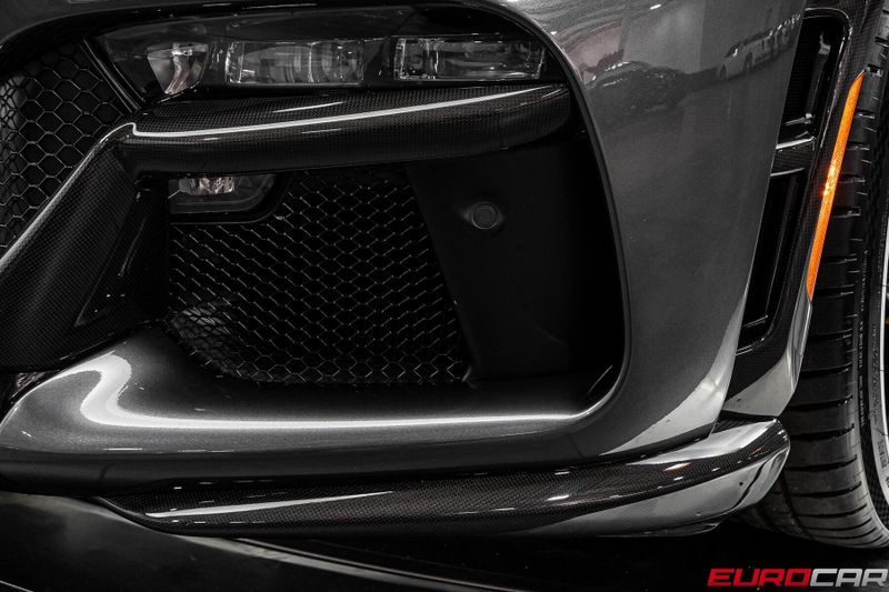 2025 Ferrari Purosangue *PANORAMIC ROOF * PASSENGER DISPLAY*Image 15