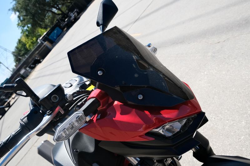 USED 2025 KAWASAKI Z500 SE ABS Image 18