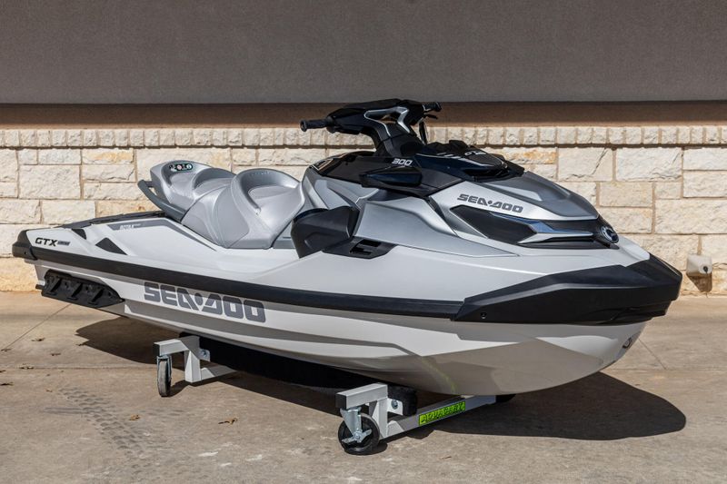 NEW 2026 SEADOO GTX LIMITED 325 WITH SOUND SYSTEM Image 1