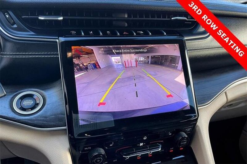 Used 2021 Jeep Grand Cherokee L LimitedImage 21