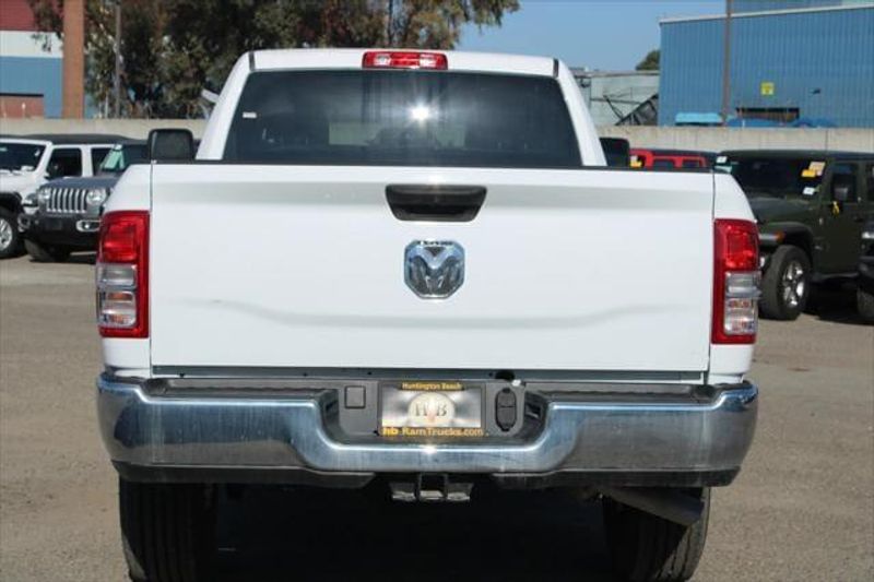 2023 RAM 2500 Tradesman Crew Cab 4x2 Long BoxImage 5