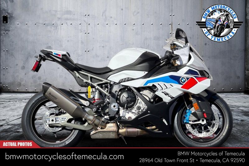 2026 BMW S 1000 RRImage 1