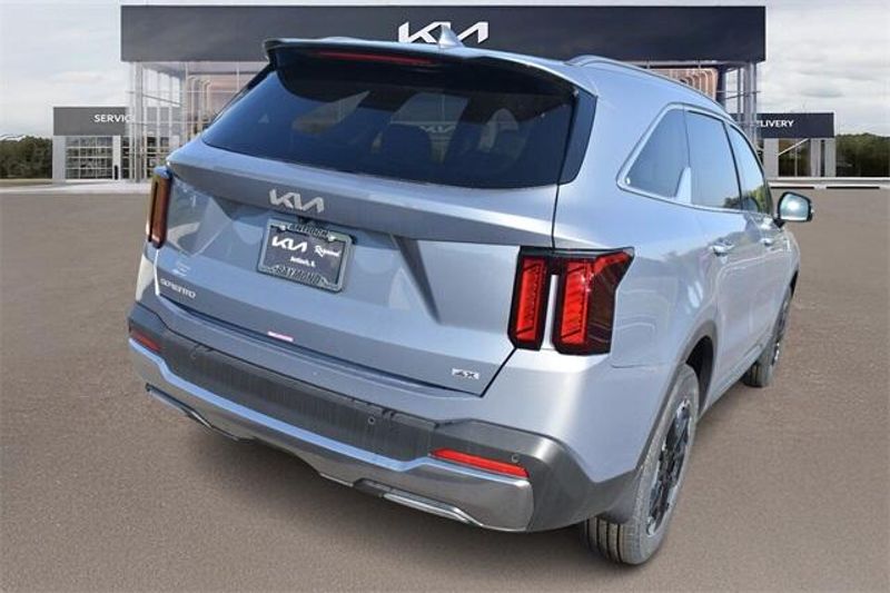 New 2025 Kia Sorento SImage 3