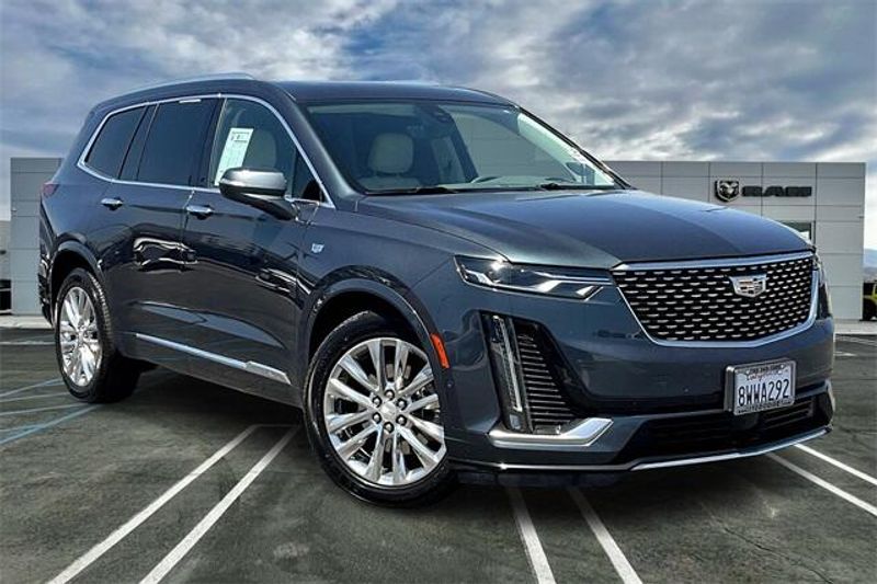Used 2021 Cadillac XT6 Premium LuxuryImage 12