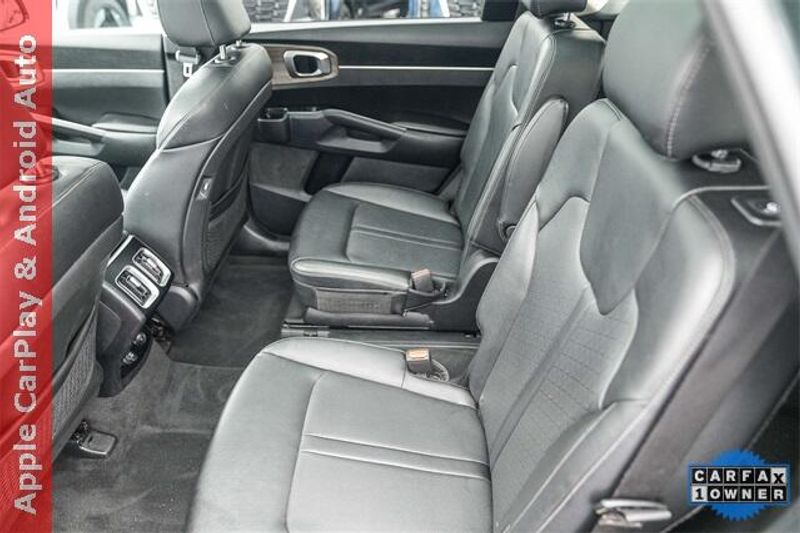 Used 2022 Kia Sorento X-Line EXImage 18