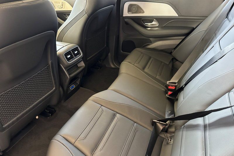 New 2027 Mercedes-Benz GLE-Class GLEImage 9
