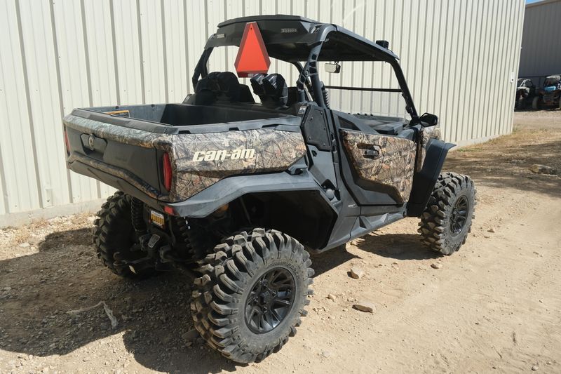 USED 2022 CAN-AM COMMANDER Image 3